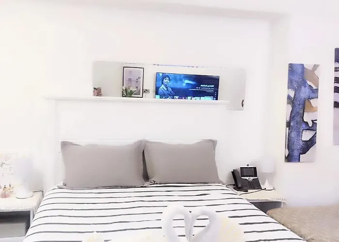 Aeon Condon Studio Unit