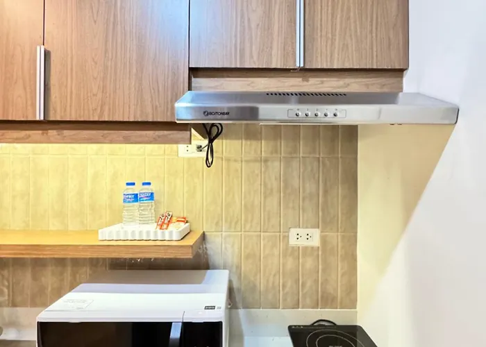 1413 Home Suites Arezzo Place Davao